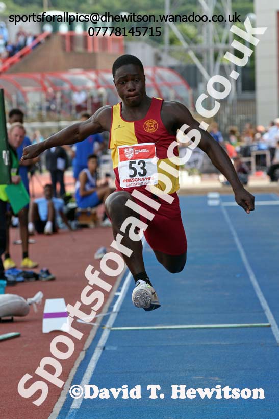 Inter boys triple jump, English Schools Track and Field. Photo: David T. Hewitson/Sports for All Pics